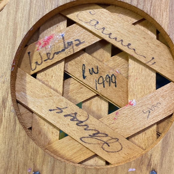 Longaberger 1999 Generations Basket,Protector. Signed Wendy, Larry, Car… - Picture 6 of 10